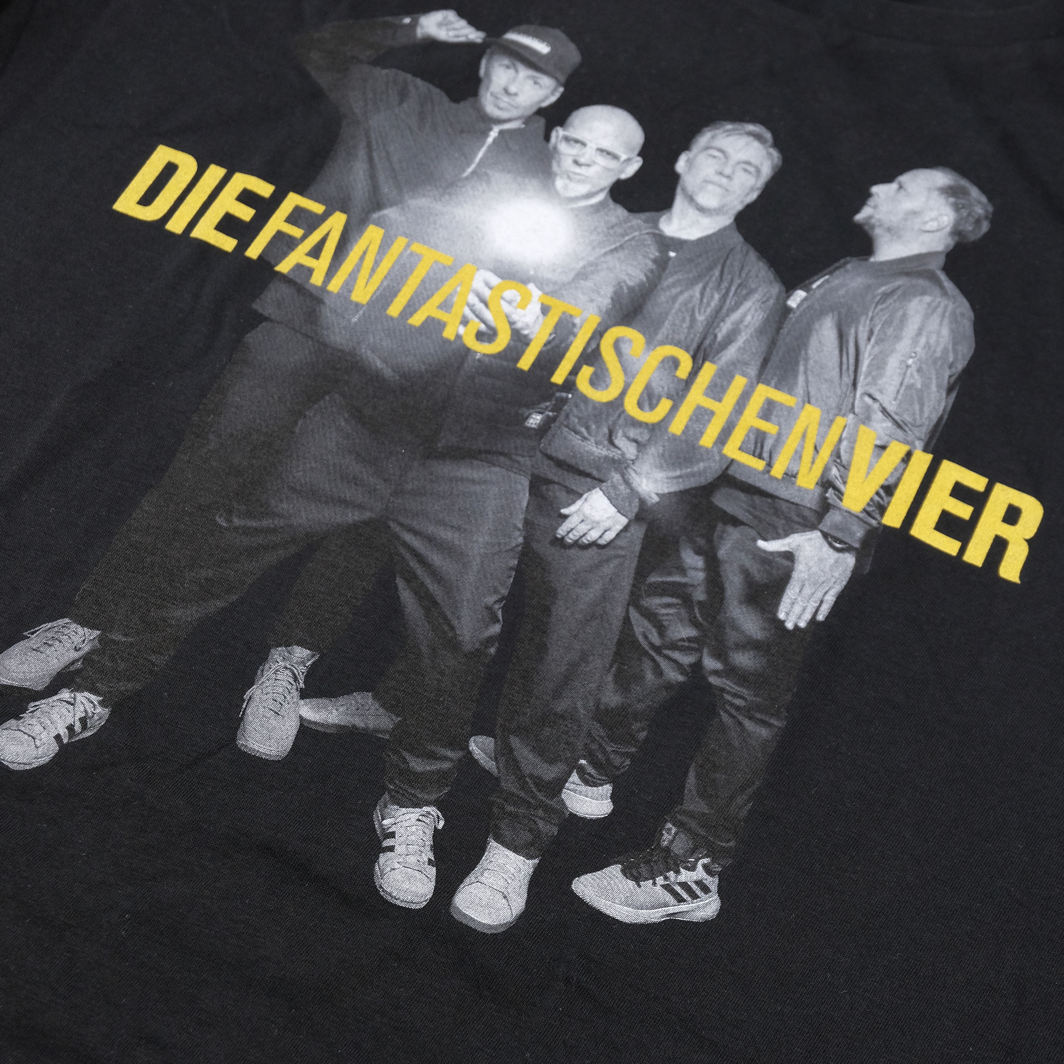 Vier mit Licht Foto-Shirt