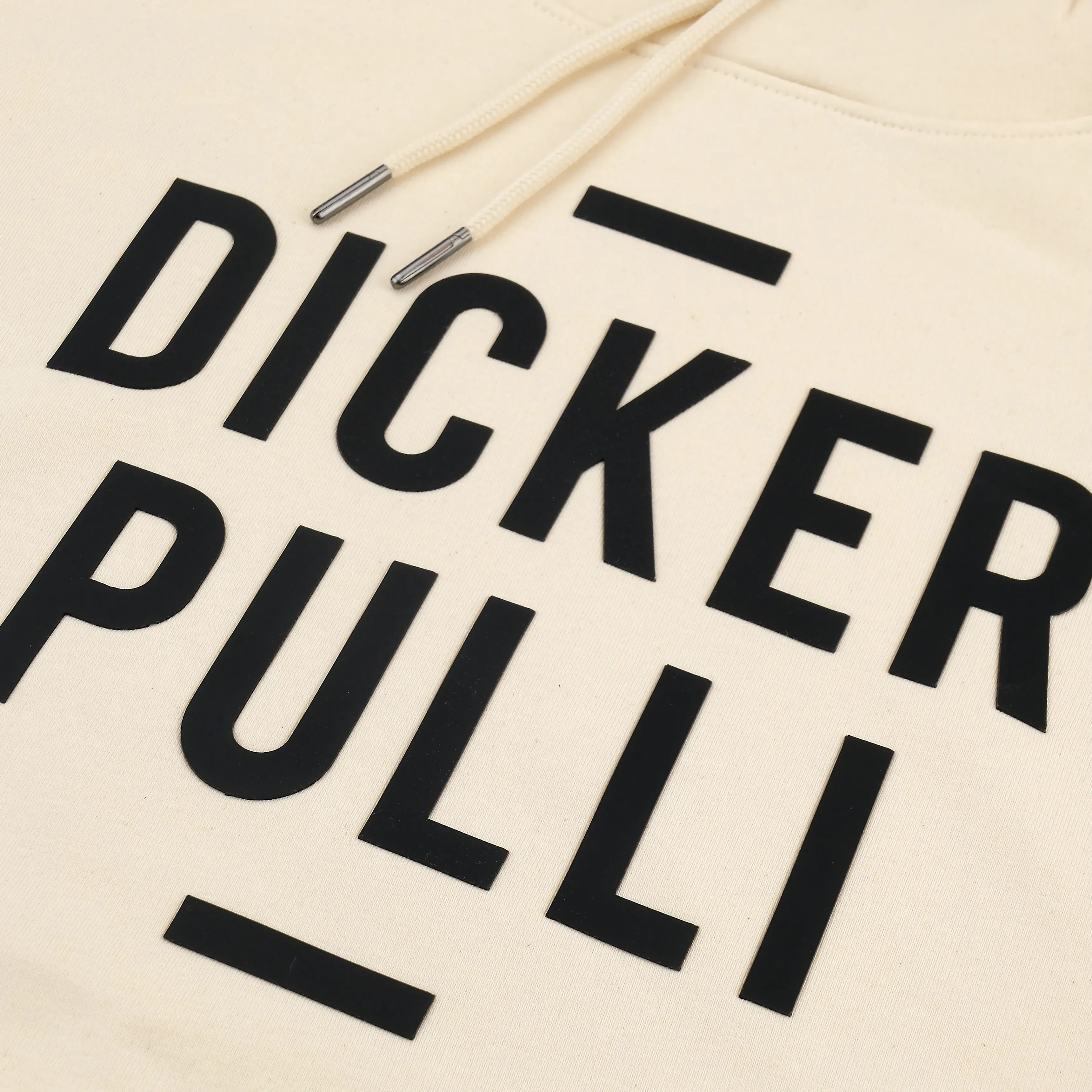 Dicker Pulli RUBBER PATCH